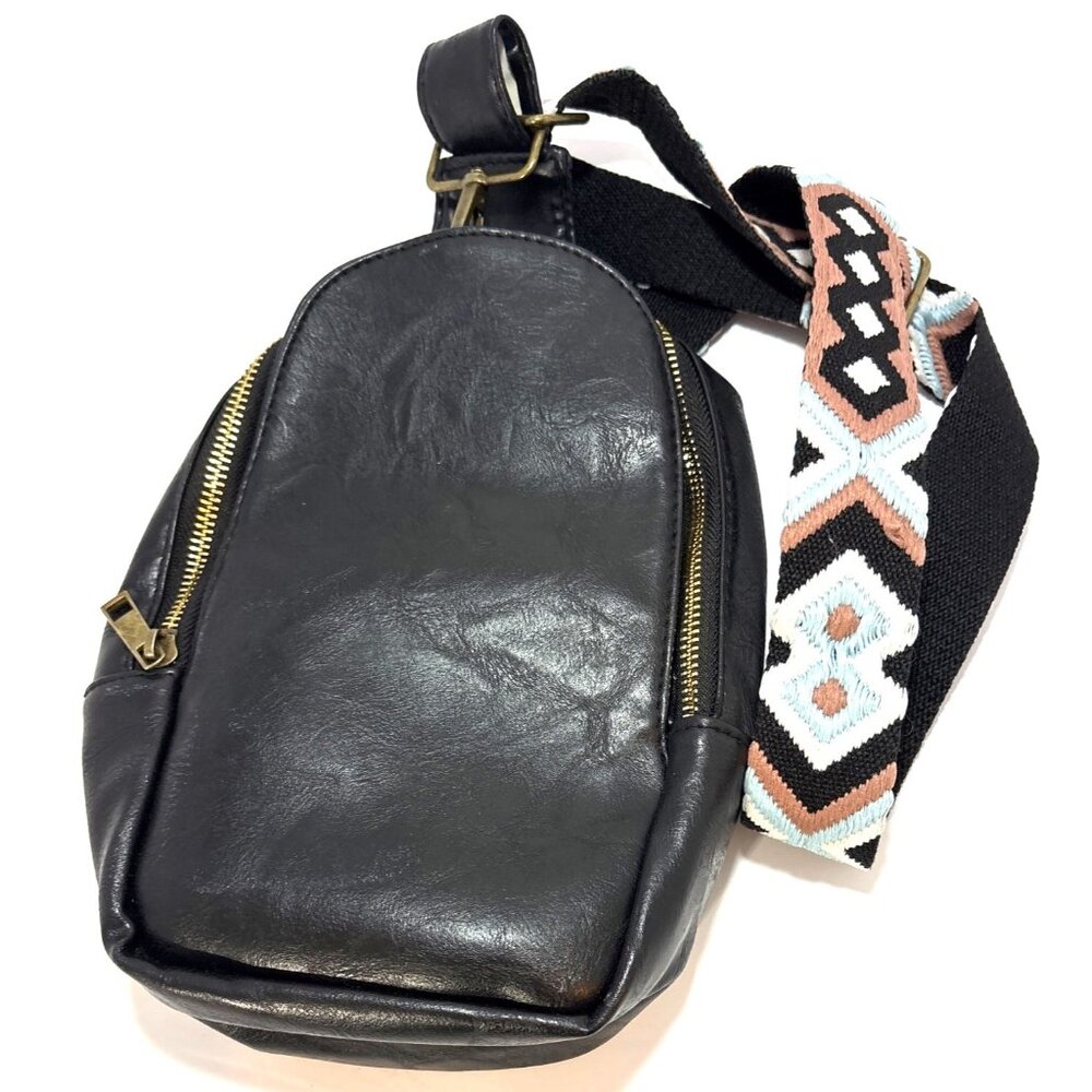 Black Faux Leather Crossbody Sling Bag With‎ Adjustable Aztec Strap Western